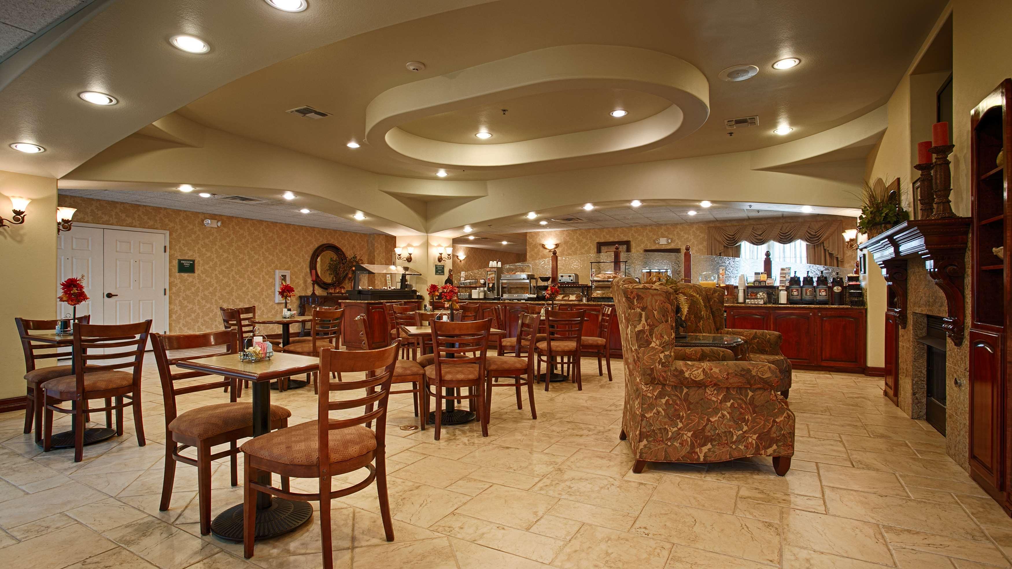 Best Western Plus Monica Royale Inn & Suites Greenville Kültér fotó